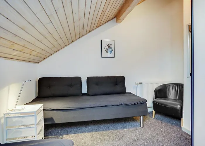 Enita - 2-3km From The Sea By Interhome *